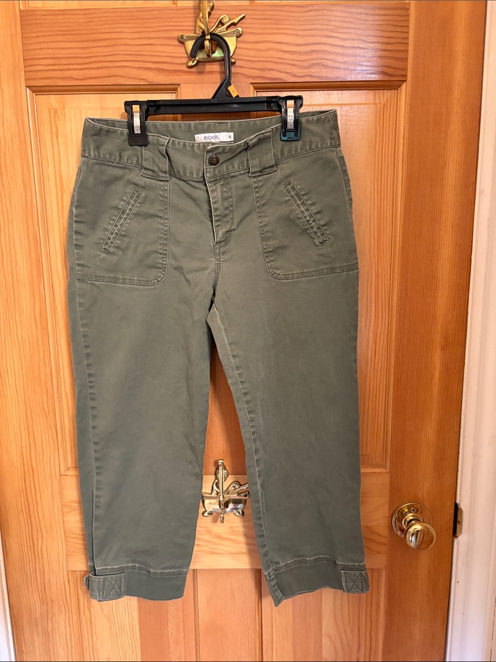 Ricki's Olive Green High-Rise Crop Pants